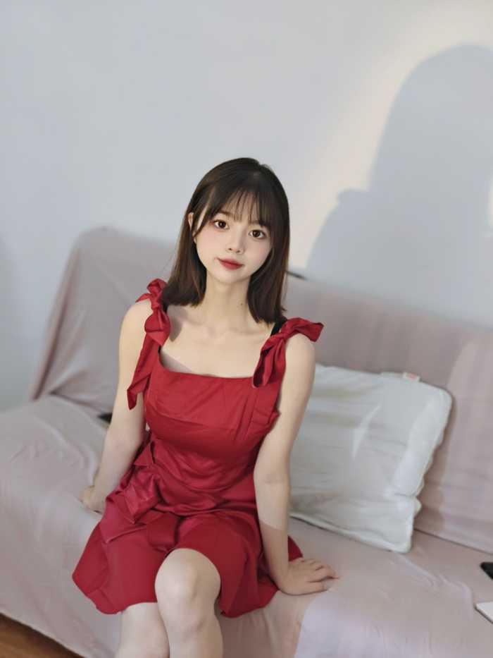 【爱秀套图】娇娇碎蛋的艺术舔脚恋足踢裆闻脚虐乳