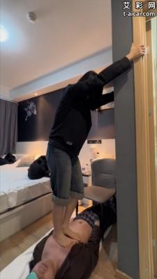 【爱秀套图】【萝莉酱】体校柔道女孩初踩 ACYC-4214