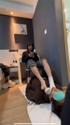 【爱秀套图】【萝莉酱】体校柔道女孩初踩 ACYC-4214