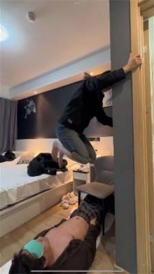 【爱秀套图】【萝莉酱】体校柔道女孩初踩 ACYC-4214