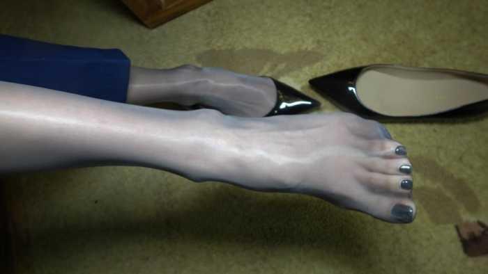 【爱秀套图】【苒溪S】第一视角羞辱全家都是奴，榨金，开发全家马桶 YC-250201-8