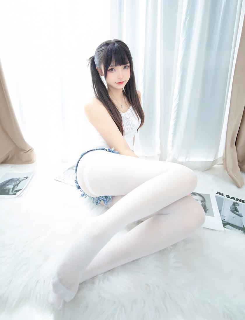 神楽坂真冬 牛仔兔兔