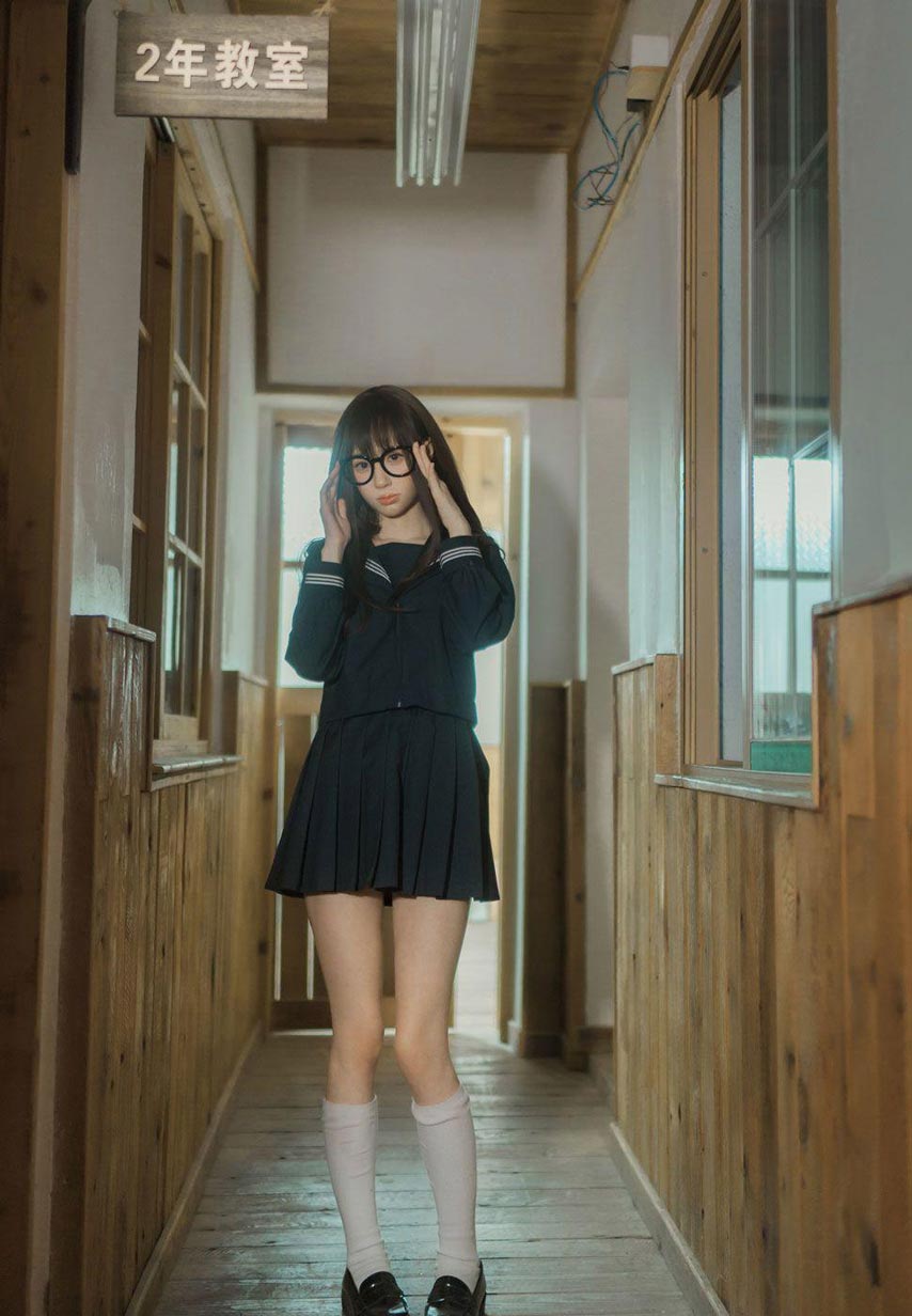 西园寺南歌 与班长的游戏