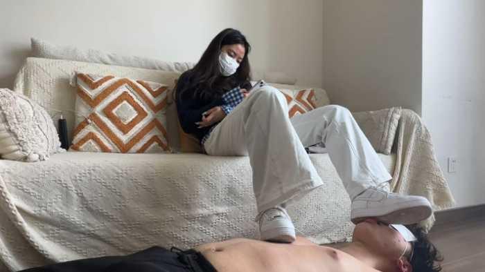 【爱秀套图】【208宿舍】耐克空军玩弄小狗 YC-250314-10