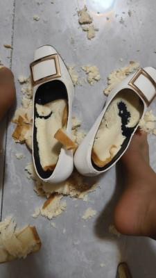 【爱秀套图】【兰儿小主】弟弟的生日礼–踩踏食物 YC-250316-5