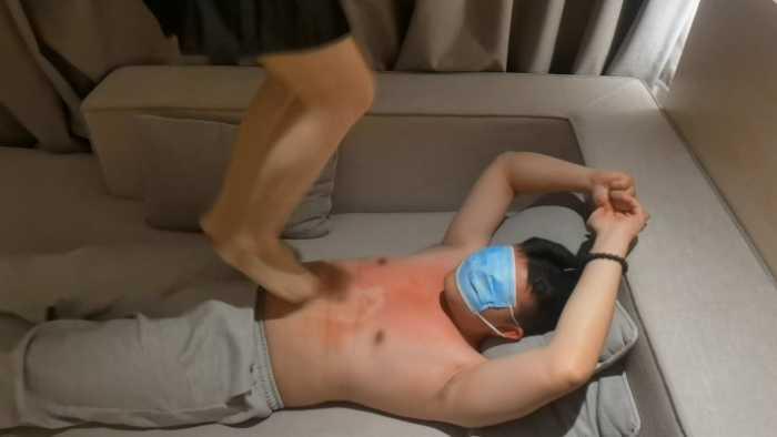 【爱秀套图】女大肉丝跺跳跑 YC-250316-11