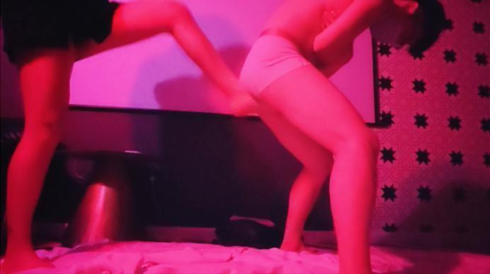 【爱秀套图】【啦啦啦】专业女S离主严厉调教 ACYC-4352