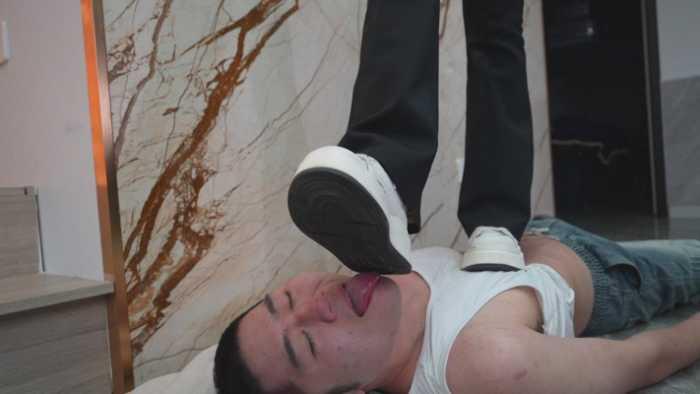 【爱秀套图】车企销售大美女冰冰 首次接触便爱上折磨糟蹋虐待人的快感 YC-250317-9