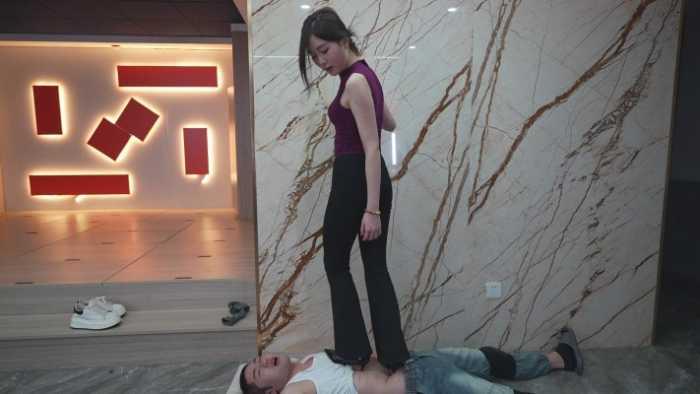 【爱秀套图】车企销售大美女冰冰 首次接触便爱上折磨糟蹋虐待人的快感 YC-250317-9