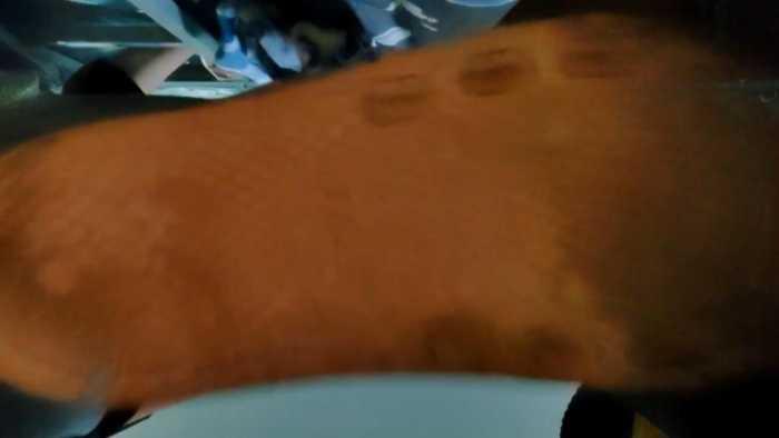 【爱秀套图】【00后校园原创】素人女s宿舍pov踩踏，高高在上踩死你露脸 YC-221207-4