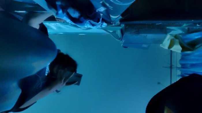 【爱秀套图】【00后校园原创】素人女s宿舍pov踩踏，高高在上踩死你露脸 YC-221207-4