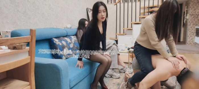 【爱秀套图】model-开发高颜值素人玩狗狗 YC-250318