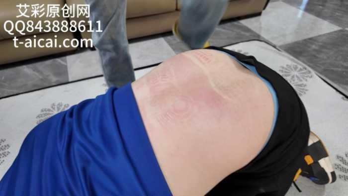 【爱秀套图】『chnnsct1818』暴力初中女生小试身手 YC-250318-3