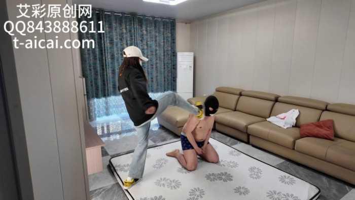 【爱秀套图】『chnnsct1818』暴力初中女生小试身手 YC-250318-3