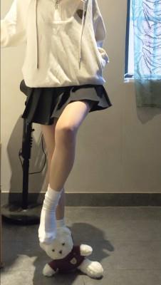 【爱秀套图】【ToKNai】小和开发初期试踩狗粮+玩具 YC-250324