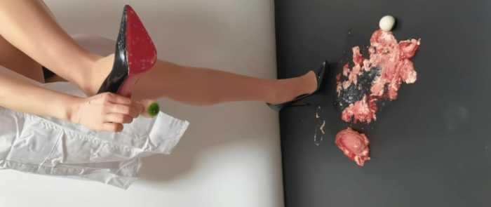 【爱秀套图】【希子】女医生的脑部治疗 YC-250325