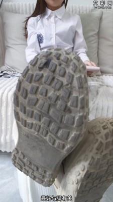 【爱秀套图】【啦啦啦】运动鞋白袜女巨人专访 ACYC-4431