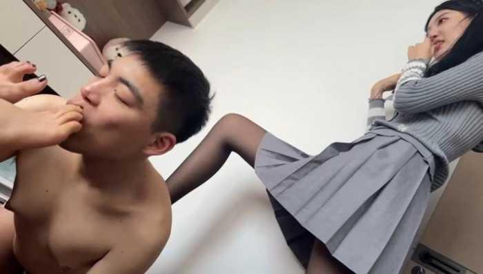 【爱秀套图】双摸恋足版纯福利不解释 YC-250330