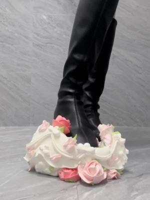 【爱秀套图】边辱骂边踩踏生日蛋糕 YC-250331-5