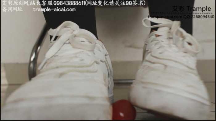 【爱秀套图】哚儿定制-巨人视角白鞋踩踏辱骂 YC-190409-3