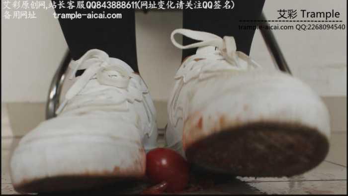 【爱秀套图】哚儿定制-巨人视角白鞋踩踏辱骂 YC-190409-3