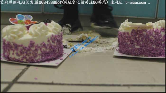 【爱秀套图】哚儿为贱奴制作的美味蛋糕狗粮（侮辱，强迫，特写）YC-190622-4