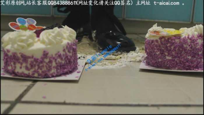 【爱秀套图】哚儿为贱奴制作的美味蛋糕狗粮（侮辱，强迫，特写）YC-190622-4