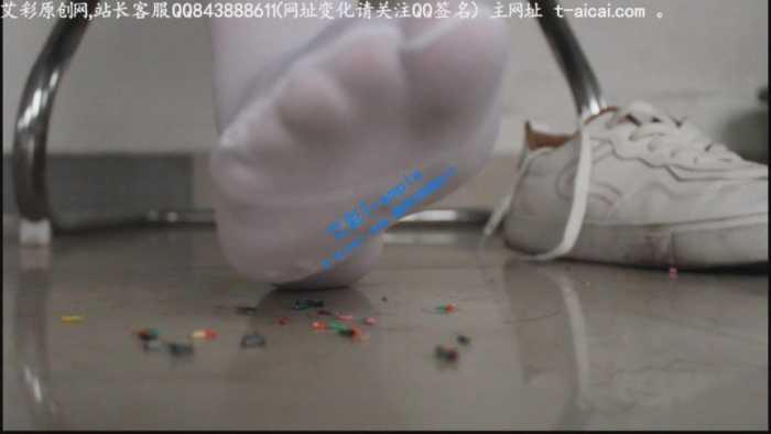 【爱秀套图】巨人女仆清理卫生-折磨意外发现的小人贱狗贱奴（ 剧情）YC-190822-4