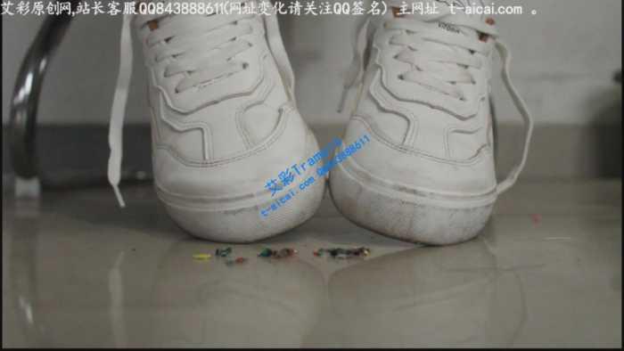 【爱秀套图】巨人女仆清理卫生-折磨意外发现的小人贱狗贱奴（ 剧情）YC-190822-4