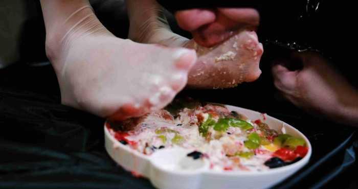 【爱秀套图】【苒溪S】沉浸式水果奶油蛋糕制作，舔食玉足 YC-250401-8