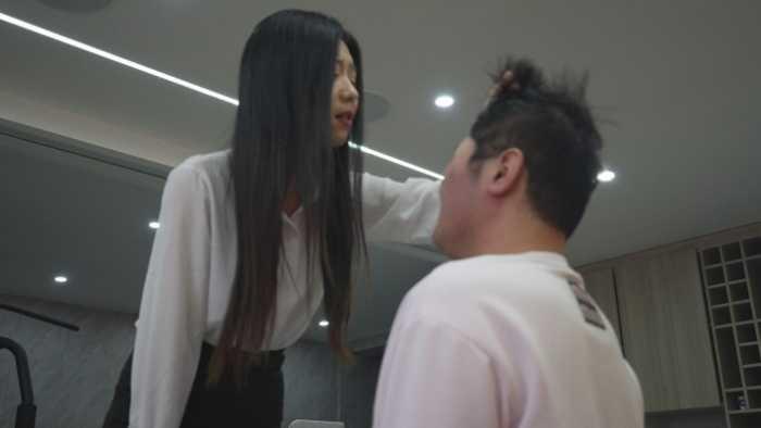 【爱秀套图】鱼七和小野耳光封顶专场 各种姿势体位 各种花样大耳光 YC-250402-2