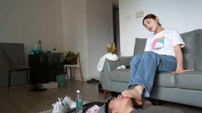 【爱秀套图】『红颜榜』暴力美女紫菀首秀 YC-250402-3