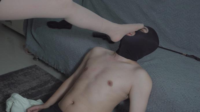 【爱秀套图】【贝琳】女杀手虐杀囚 ACYC-2753