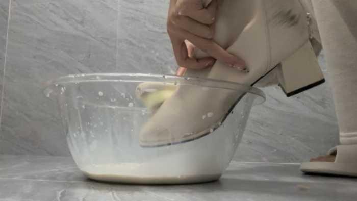 【爱秀套图】【莓子】制作最肮脏的牛奶 YC-250404-2