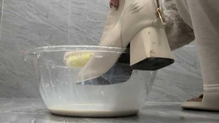 【爱秀套图】【莓子】制作最肮脏的牛奶 YC-250404-2