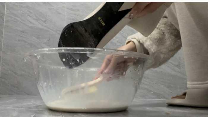 【爱秀套图】【莓子】制作最肮脏的牛奶 YC-250404-2