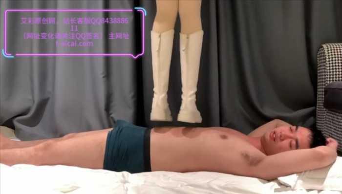 【爱秀套图】【神乐Sama】防滑钢钉踩在身上是什么感觉？ YC-250413-2