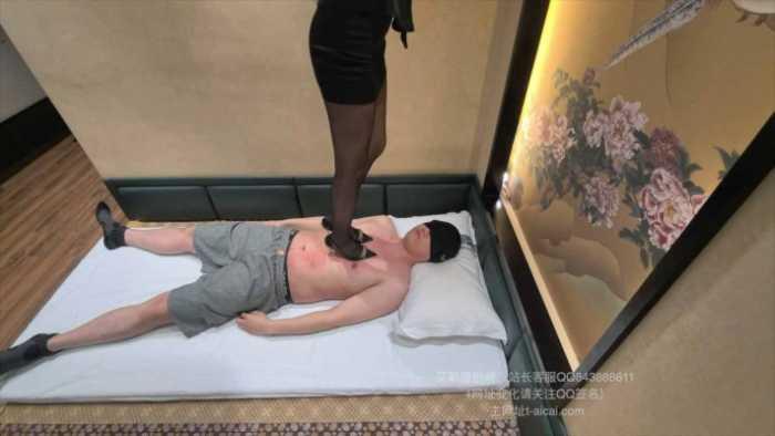 【爱秀套图】柒柒黑丝高跟蹂躏 YC-250413-4