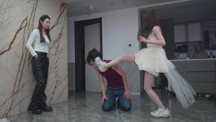 【爱秀套图】双s非人对待最高级，真M 仅需开头10秒就起生理反应 YC-250413-7