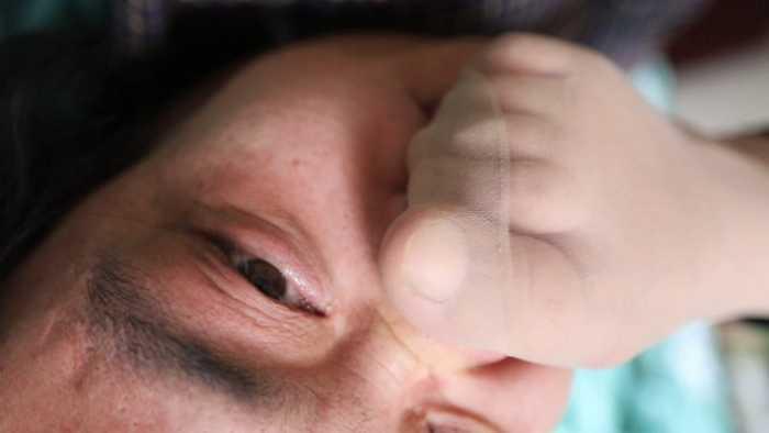 【爱秀套图】村花超臭短肉丝强迫踩脸素人闻臭丝 JS250417~1