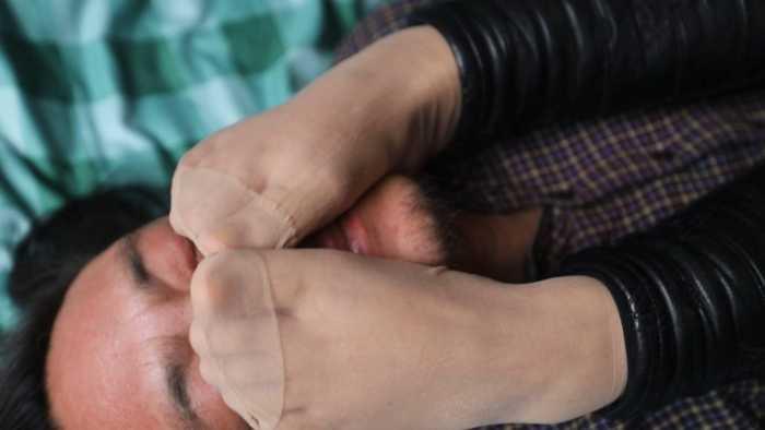 【爱秀套图】村花超臭短肉丝强迫踩脸素人闻臭丝 JS250417~1