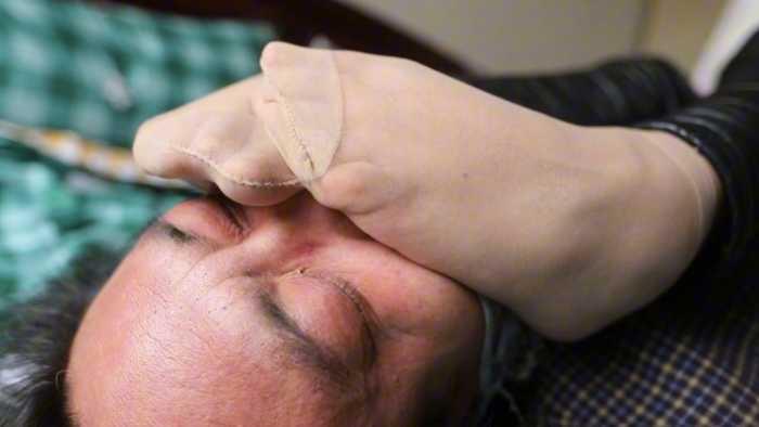 【爱秀套图】村花超臭短肉丝强迫踩脸素人闻臭丝 JS250417~1