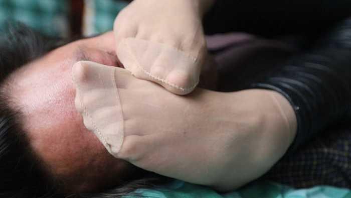 【爱秀套图】村花超臭短肉丝强迫踩脸素人闻臭丝 JS250417~1