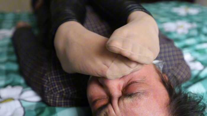 【爱秀套图】村花超臭短肉丝强迫踩脸素人闻臭丝 JS250417~1