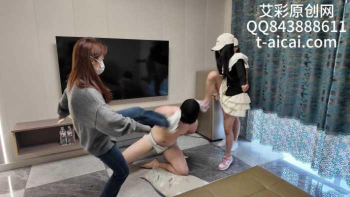 【爱秀套图】『chnnsct1818』运动鞋极限暴踢爆踹 YC-250416-5