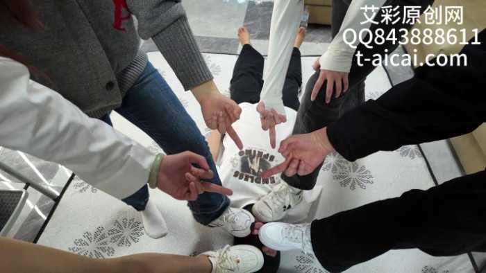 【爱秀套图】『chnnsct1818』高空跳跺破坏肋骨 YC-250419-5