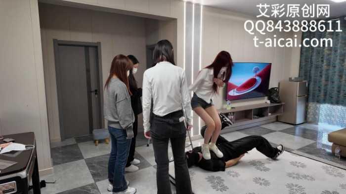 【爱秀套图】『chnnsct1818』高空跳跺破坏肋骨 YC-250419-5