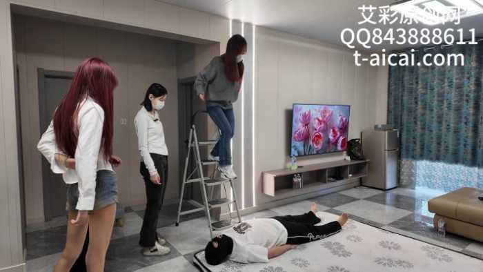 【爱秀套图】『chnnsct1818』高空跳跺破坏肋骨 YC-250419-5