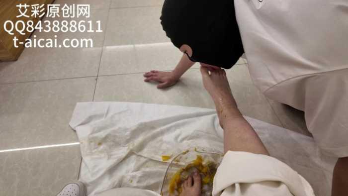 【爱秀套图】『chnnsct1818』超脏水果罐头制作喂食 YC-250424-3