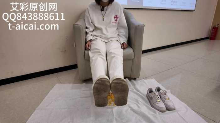 【爱秀套图】『chnnsct1818』超脏水果罐头制作喂食 YC-250424-3